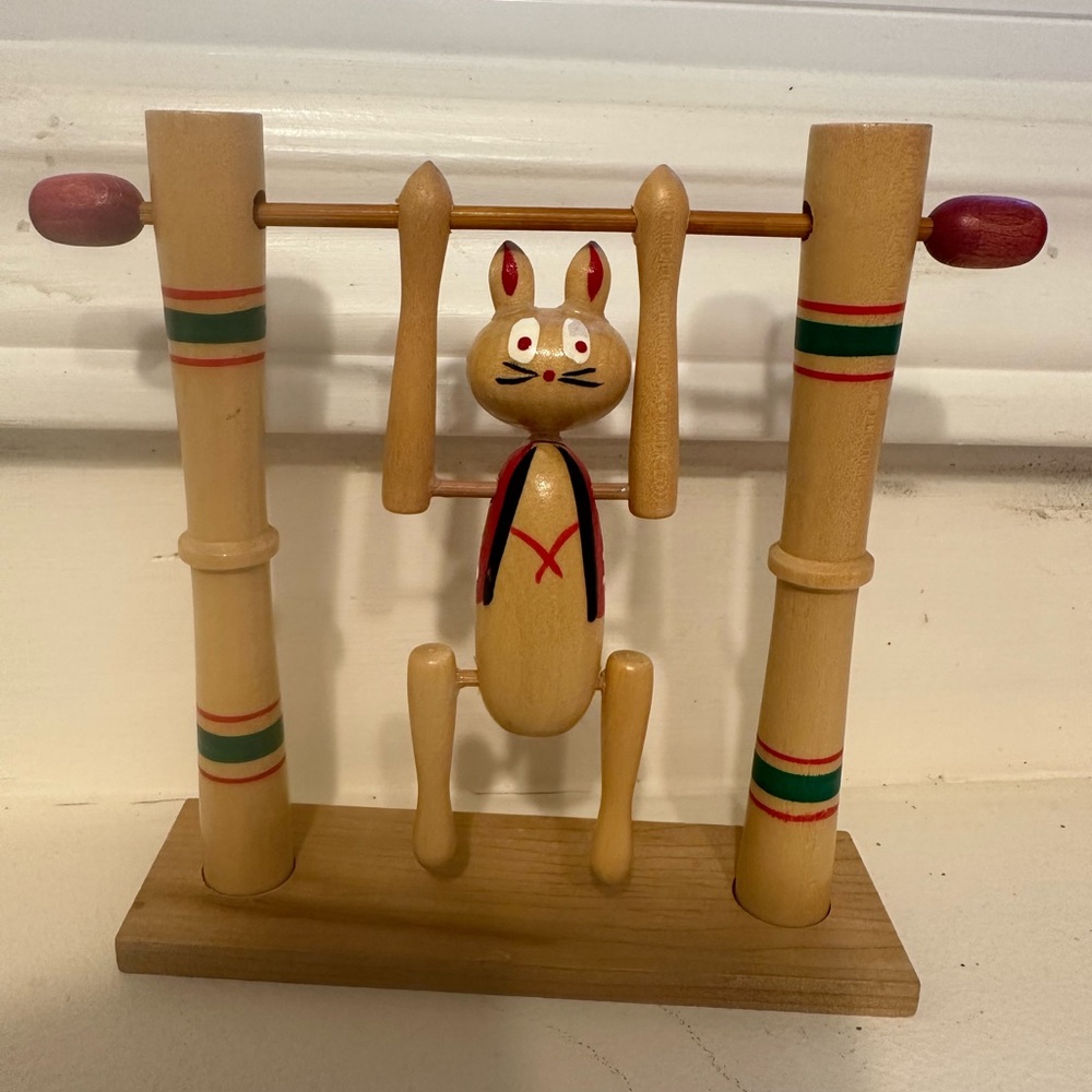 Rare Vintage Japanese Wooden Acrobat Cat Trapeze Toy 1960s Spinning Mechanical